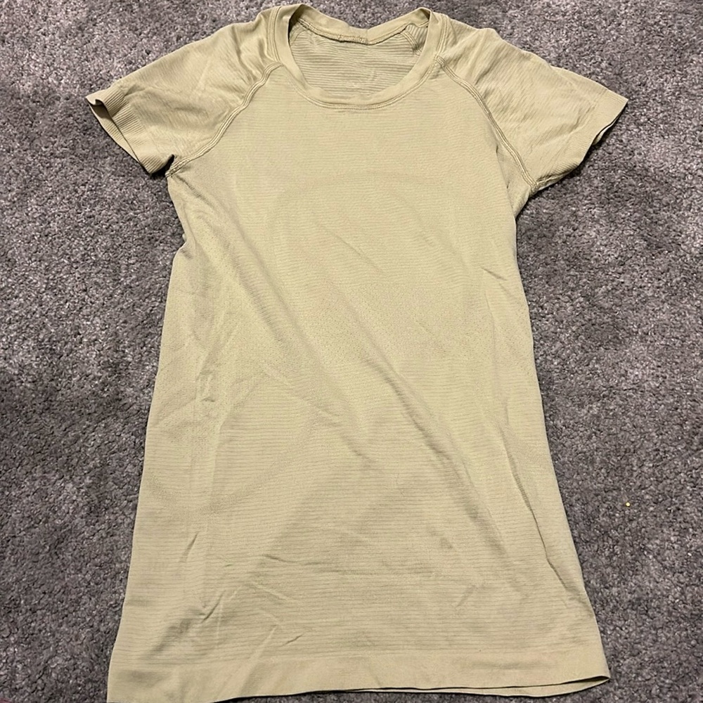 LULULEMON Swiftly Tech